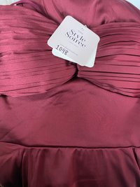 DEFECT | Claire Cross Back Maxi in Maroon in S DEFECT | Claire Cross Back Maxi in Maroon in S