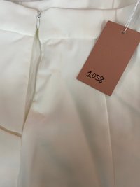 DEFECT | Kaline Highwaist Shorts in White in S DEFECT | Kaline Highwaist Shorts in White in S