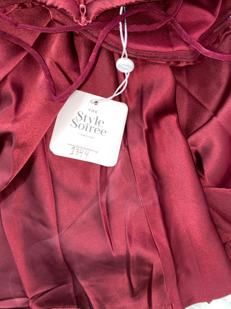 DEFECT | Claire Cross Back Maxi in Maroon in S DEFECT | Claire Cross Back Maxi in Maroon in S