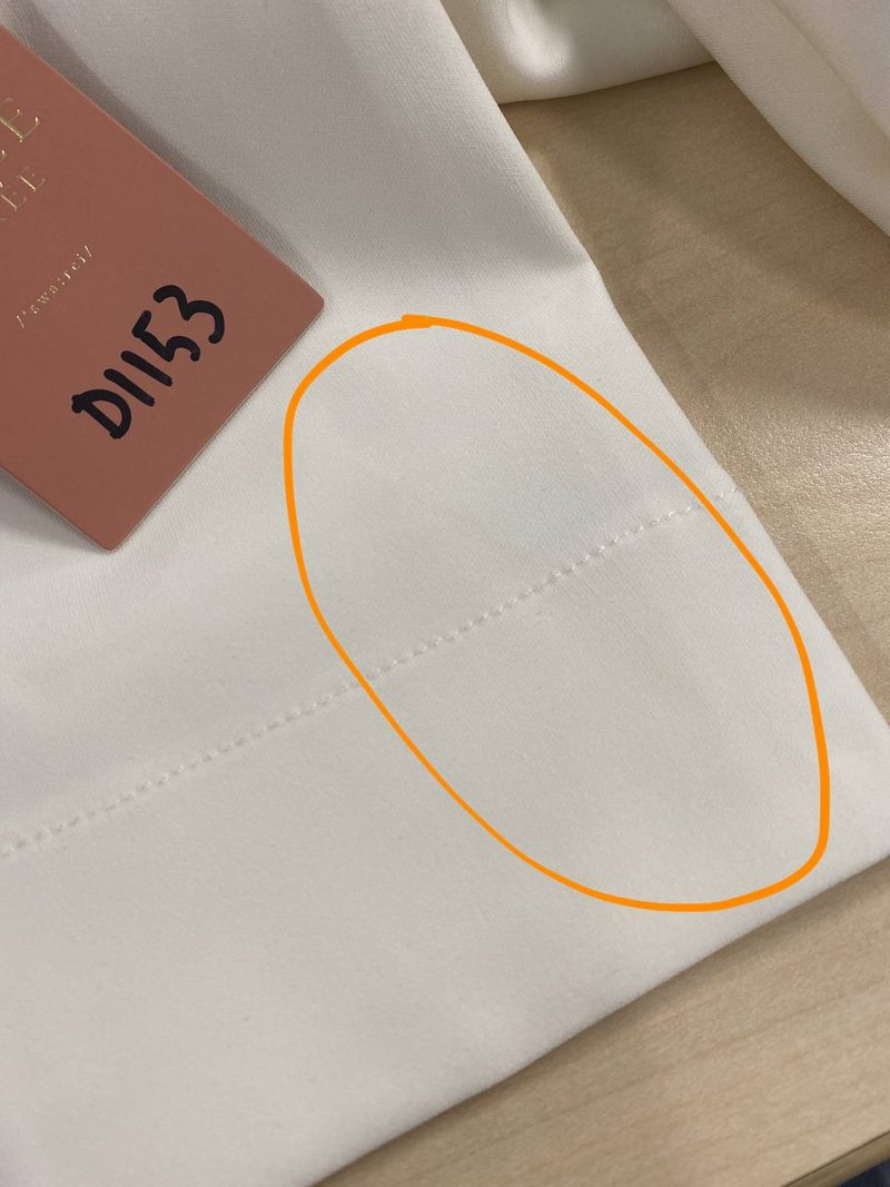 DEFECT | Deline Double Button Highwaist Pants in White in L