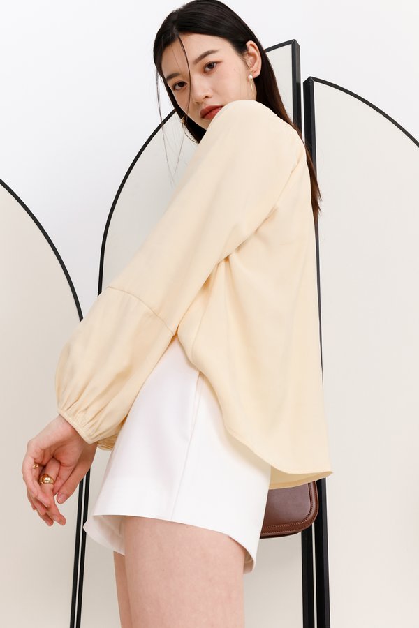 DEFECT | Posie Pearl Button Blouse in Pastel Yellow in XXS