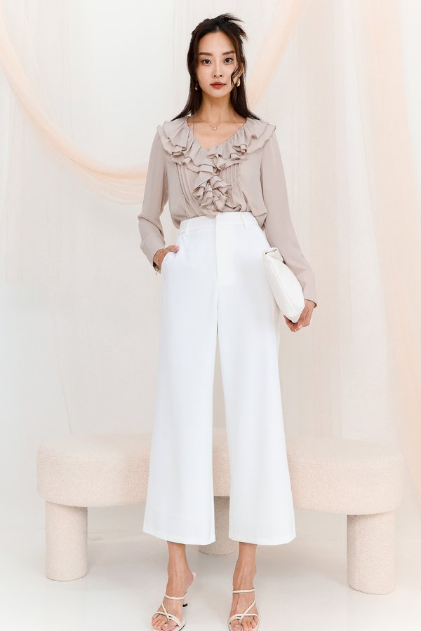 DEFECT | Harlyn Highwaisted Pants in White in XXS