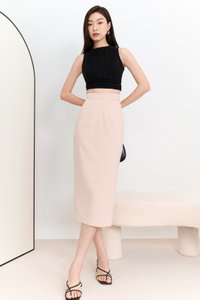 DEFECT | Ciara Co-ord Work Midi Skirt in Blush in L DEFECT | Ciara Co-ord Work Midi Skirt in Blush in L