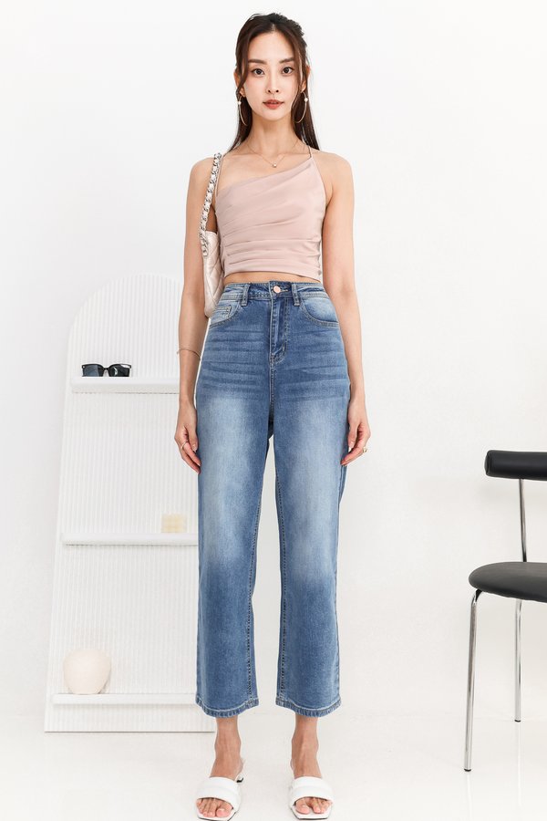Sebine Straight Cut Jeans in Mid Wash 