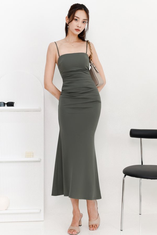 Peyrynn Padded Ruched Maxi in Muted Forest