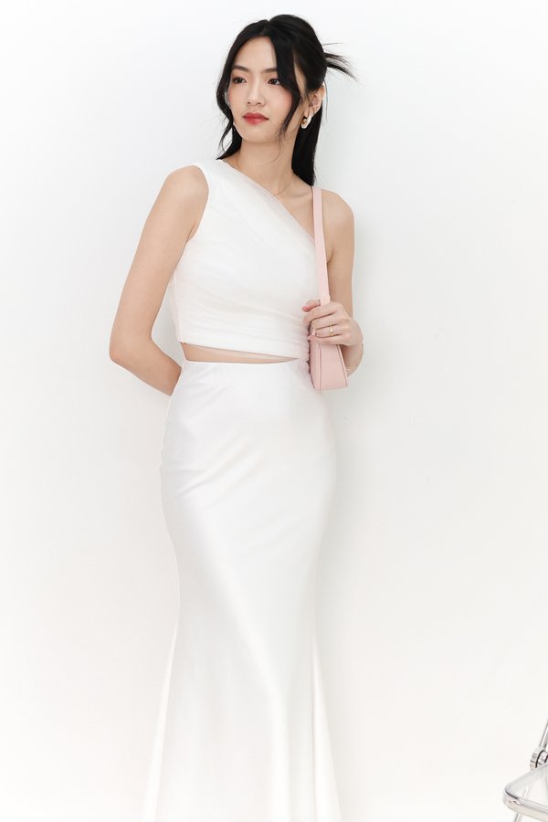 SALE EXCLUSIVE | Seraline Satin Skirt in White