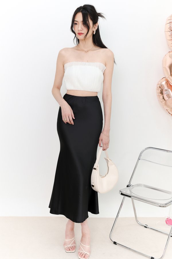 SALE EXCLUSIVE | Paylyn Pleated Tube Top in White