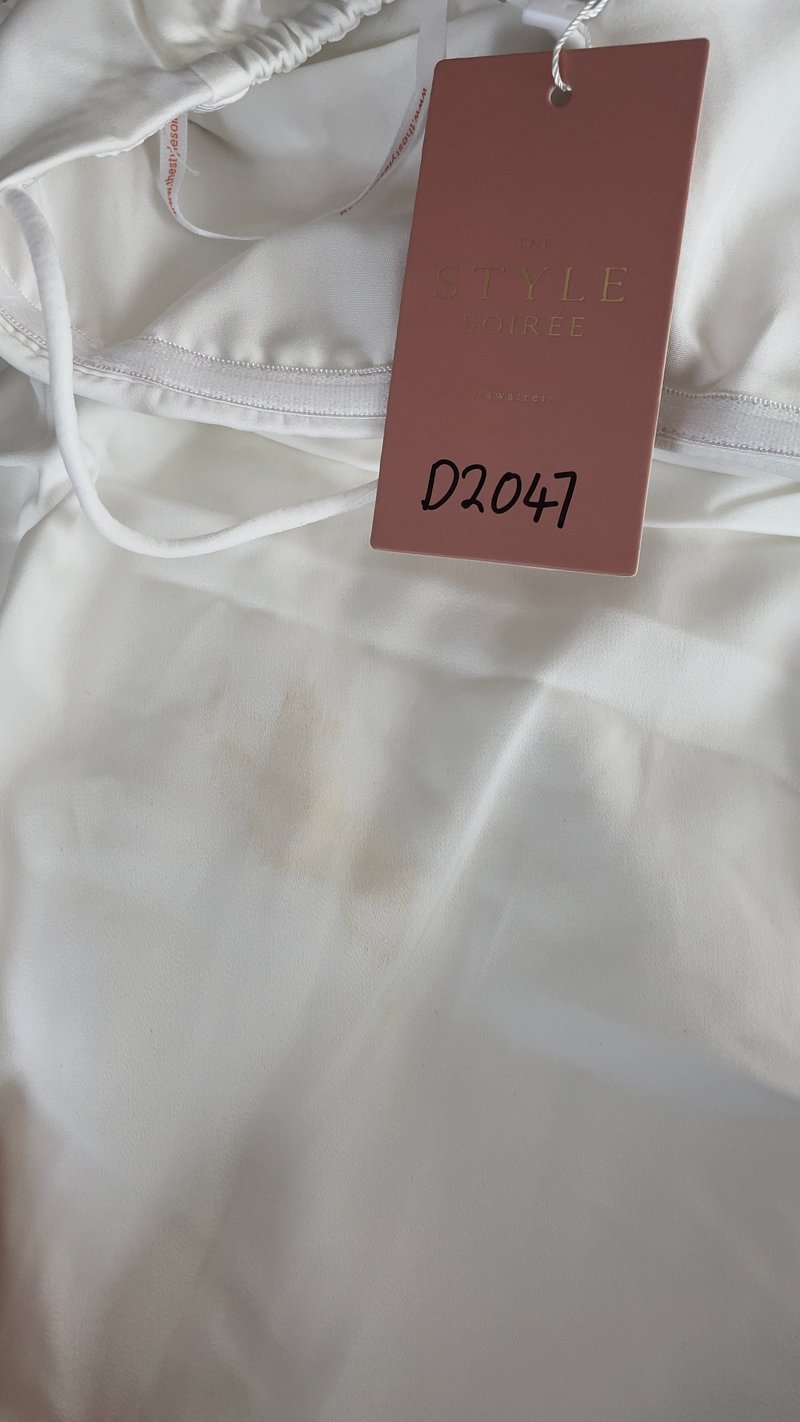 DEFECT | Rita Ruched Midi in White in XXS DEFECT | Rita Ruched Midi in White in XXS