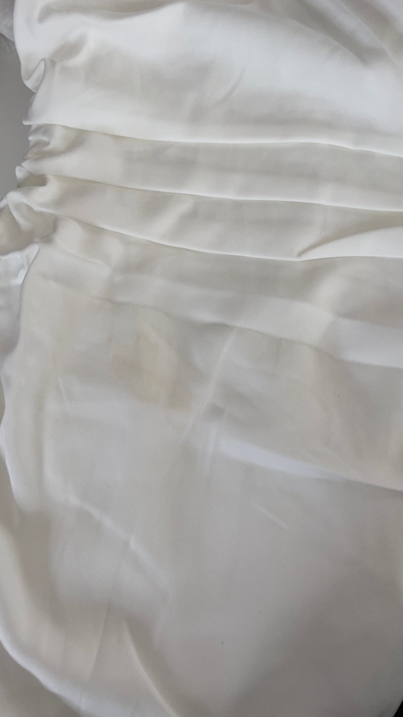 DEFECT | Rita Ruched Midi in White in XXS DEFECT | Rita Ruched Midi in White in XXS