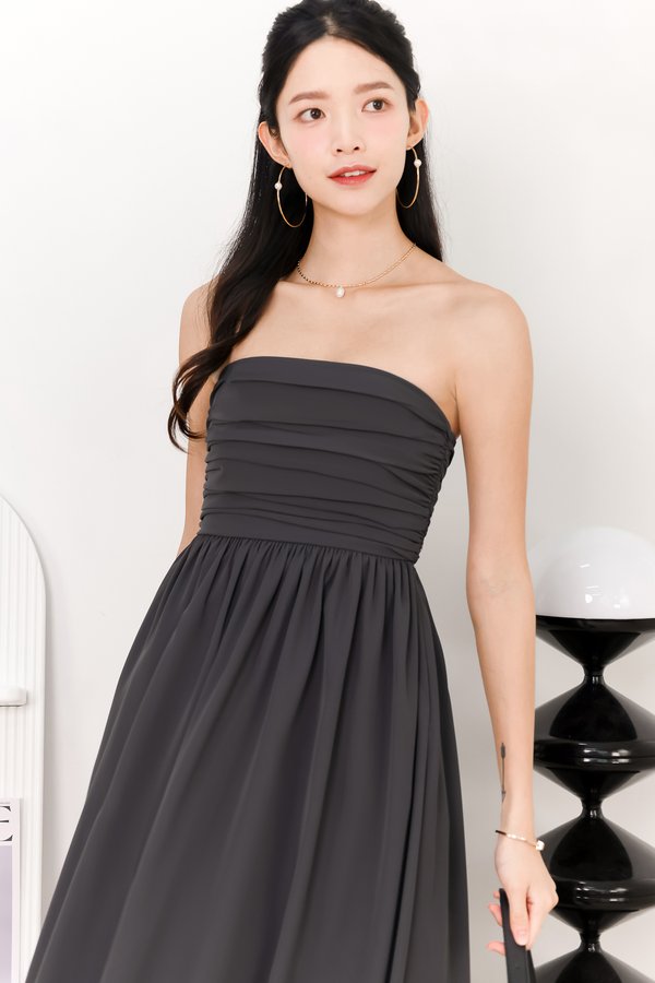 DEFECT | Teyrra Tube Ruched Midaxi Dress in Dark Grey in M