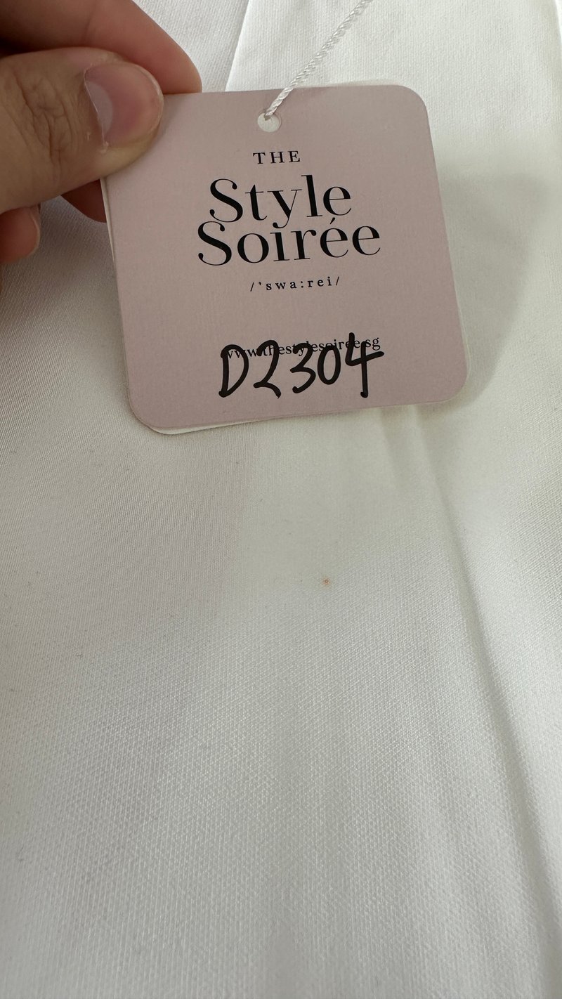 DEFECT | Ciara Co-ord Work Midi Skirt in White in S and L DEFECT | Ciara Co-ord Work Midi Skirt in White in S and L