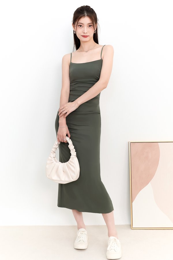 DEFECT | Pearlynn Padded Ruched Midi V2 in Forest in M