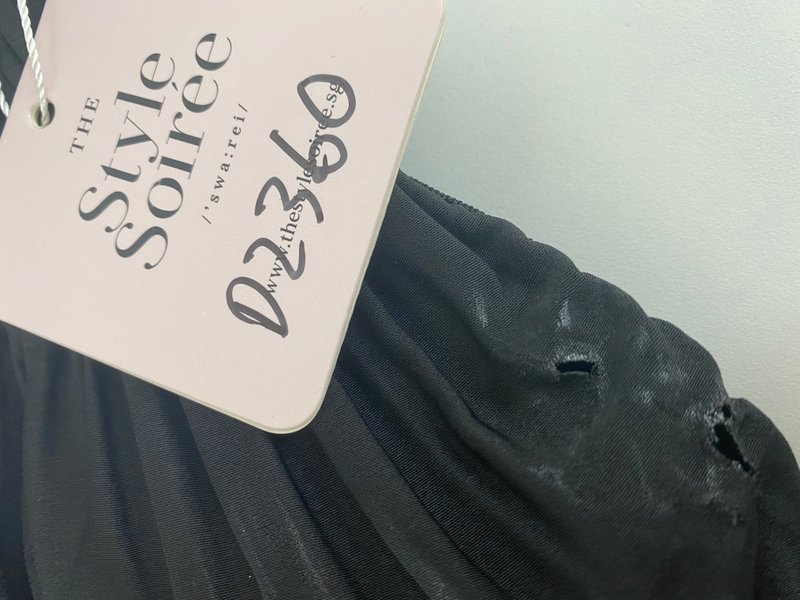 DEFECT | Poline Pleated Padded Top in Black in XS 