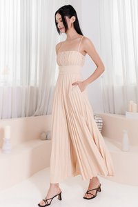 DEFECT | Perdi Pearl Pleated Jumpsuit in Light Yellow in M DEFECT | Perdi Pearl Pleated Jumpsuit in Light Yellow in M