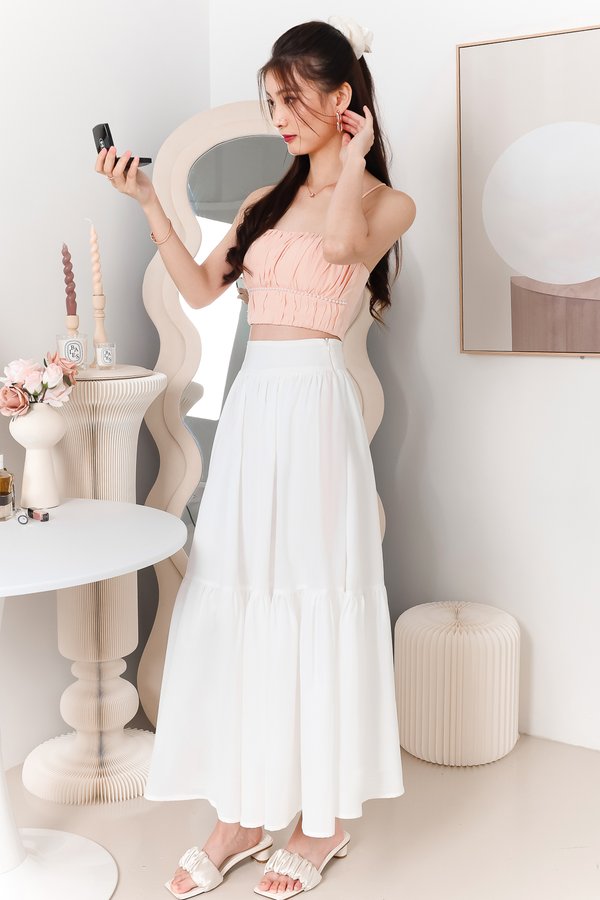 DEFECT | Tilly Tiered Maxi Petite in White in M
