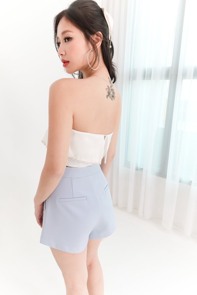 Hedine Highwaist Shorts in Light Blue 