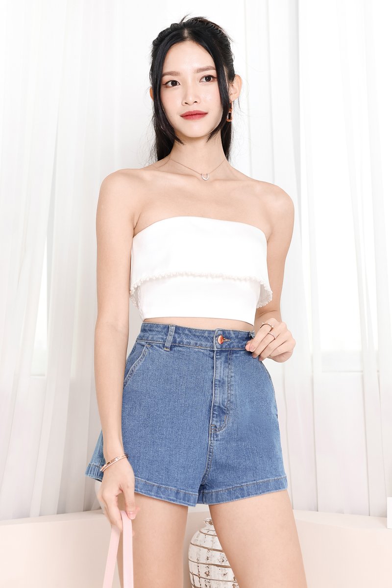 DEFECT | Parisie Pearl Satin Top in White in XL