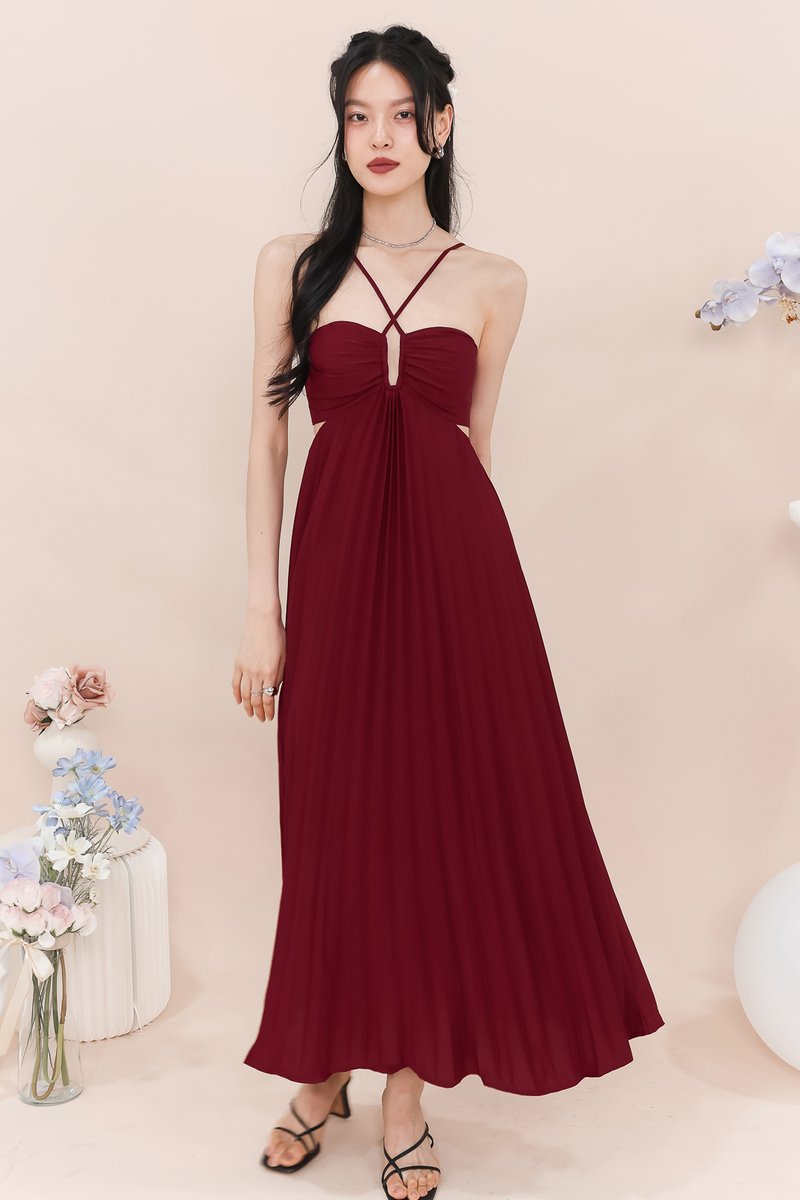 Casie Cut Out Pleat Maxi in Maroon