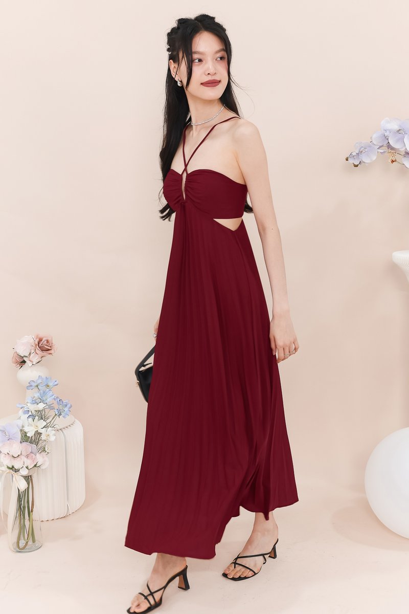 Casie Cut Out Pleat Maxi in Maroon