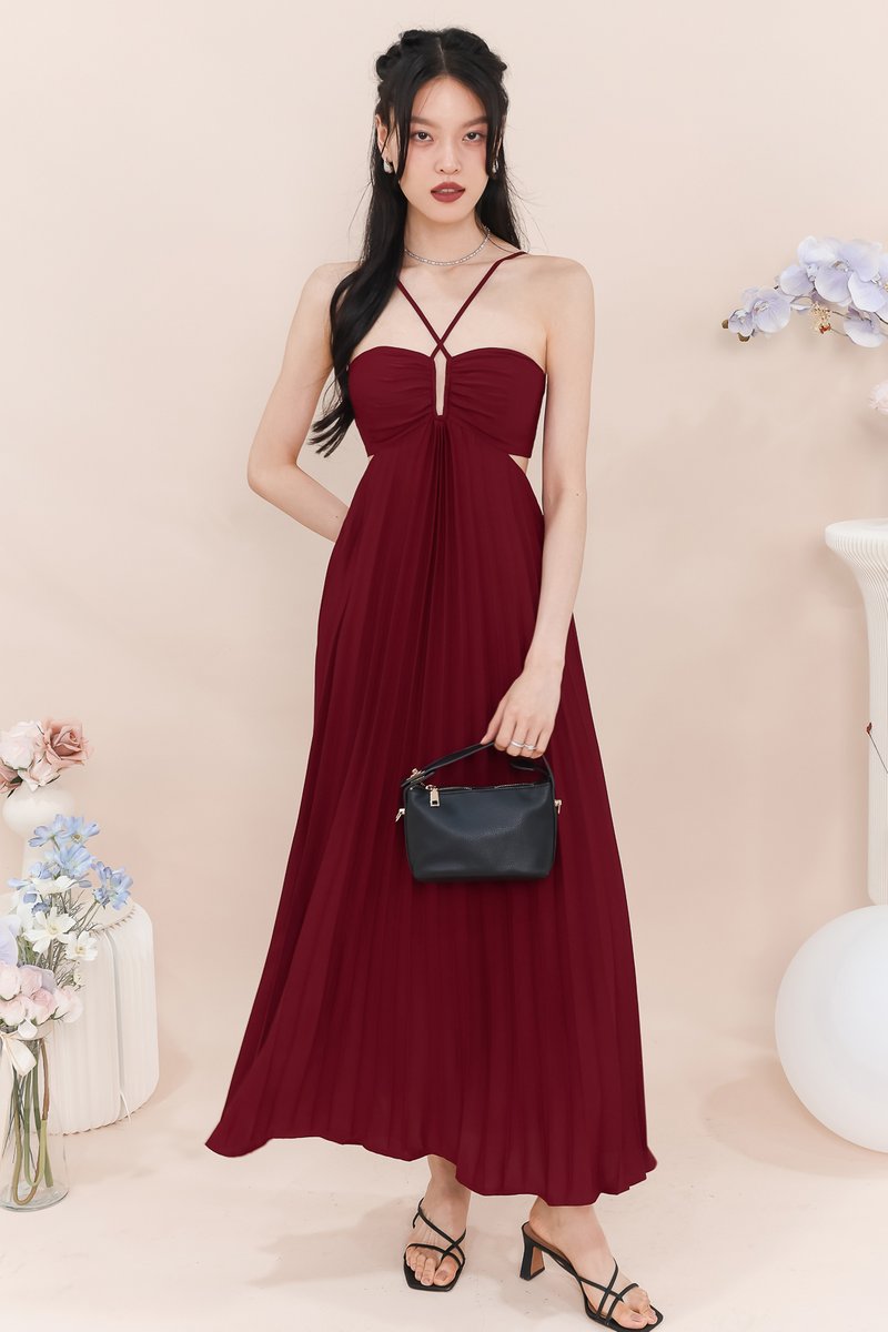 Casie Cut Out Pleat Maxi in Maroon