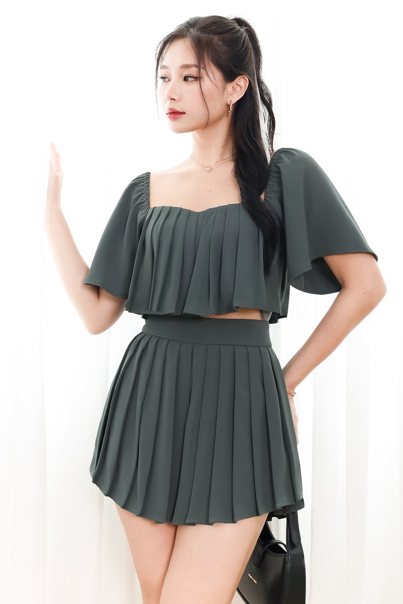Faye Flutter Pleat Co-ord Skorts in Muted Forest