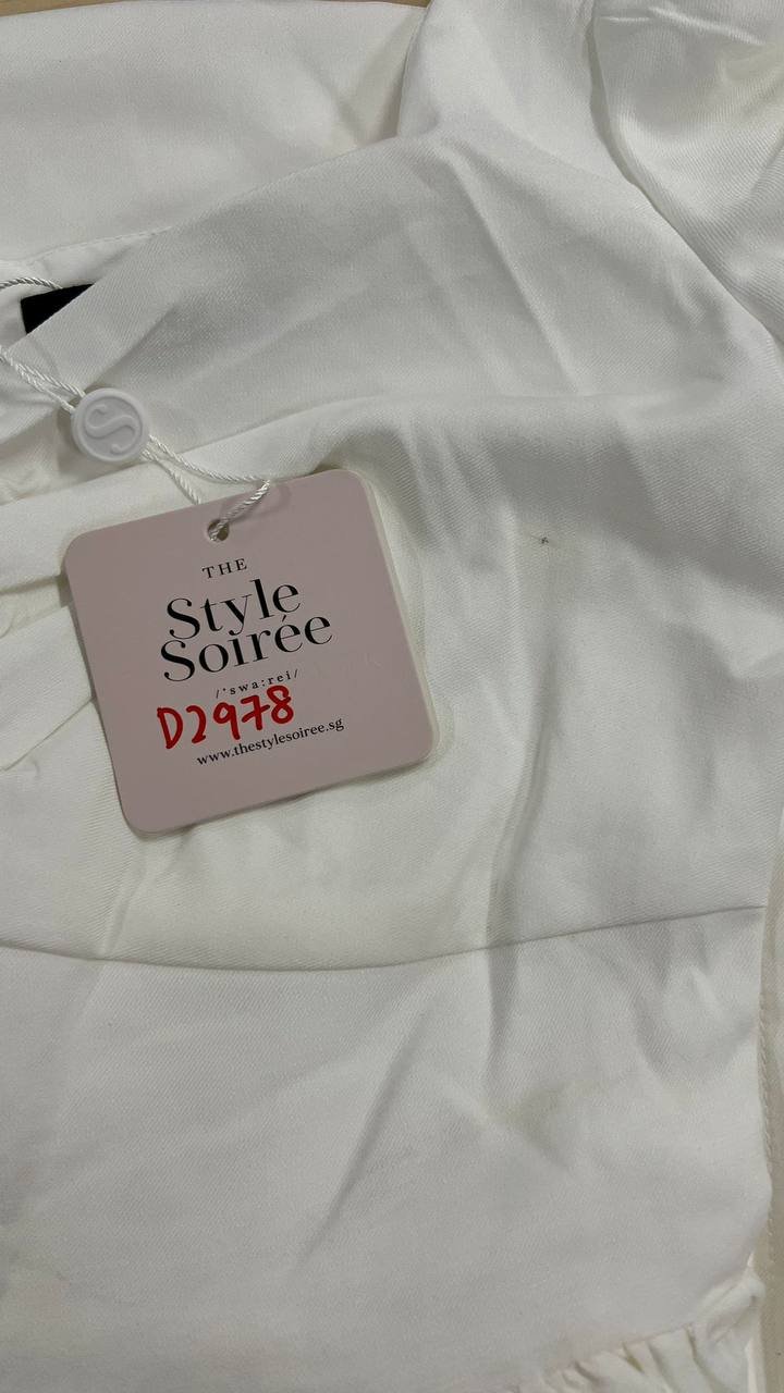 DEFECT | Paige Puffy Sleeve Midaxi in White in XS