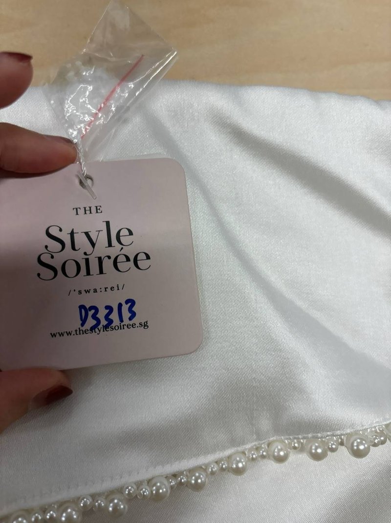 DEFECT | Parisie Pearl Satin Top in White in XS