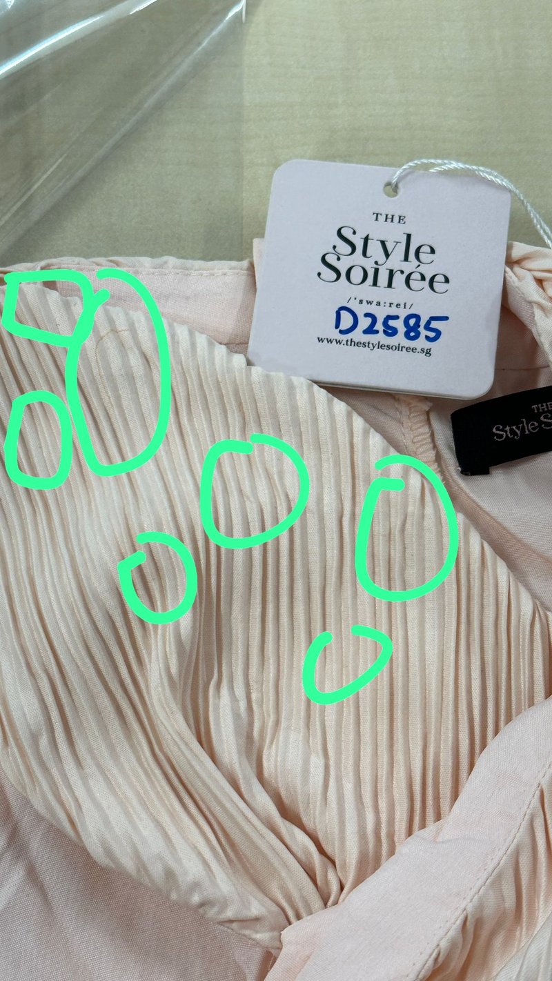 DEFECT | Plisse Pleats Halter Top in Light Blush in S DEFECT | Plisse Pleats Halter Top in Light Blush in S