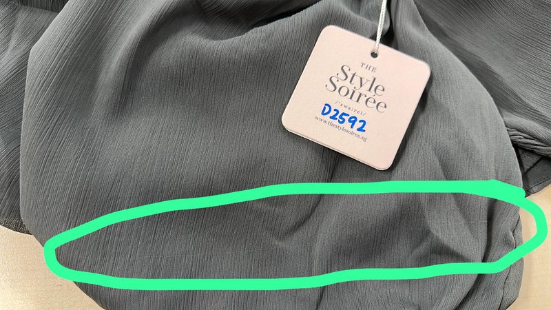 DEFECT | Perrie Puffy Sleeve Top in Muted Forest in XXS DEFECT | Perrie Puffy Sleeve Top in Muted Forest in XXS