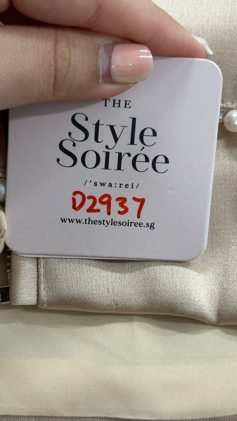 DEFECT | Parisie Pearl Satin Top in Champagne in S DEFECT | Parisie Pearl Satin Top in Champagne in S