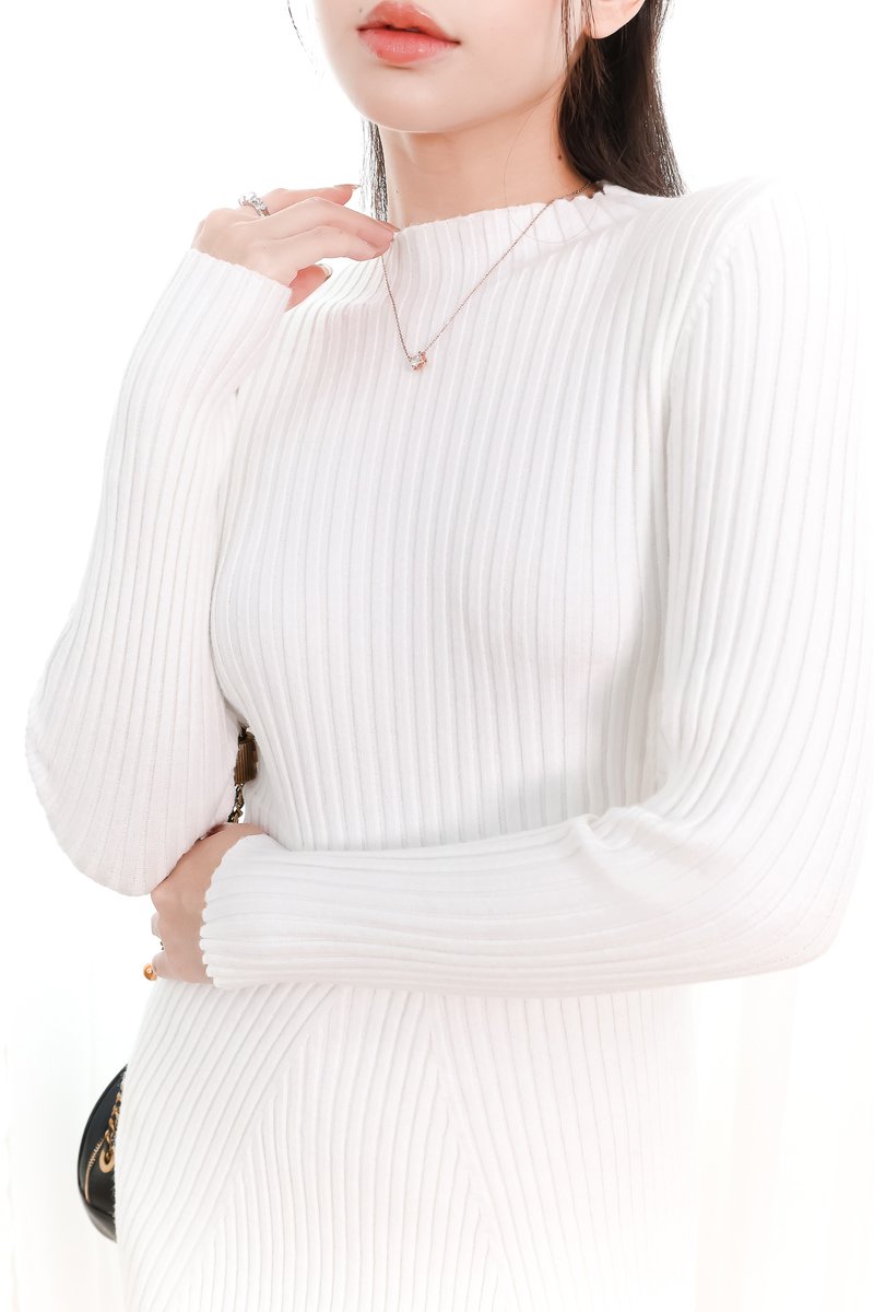 Sandie Sweater Dress in Cream White
