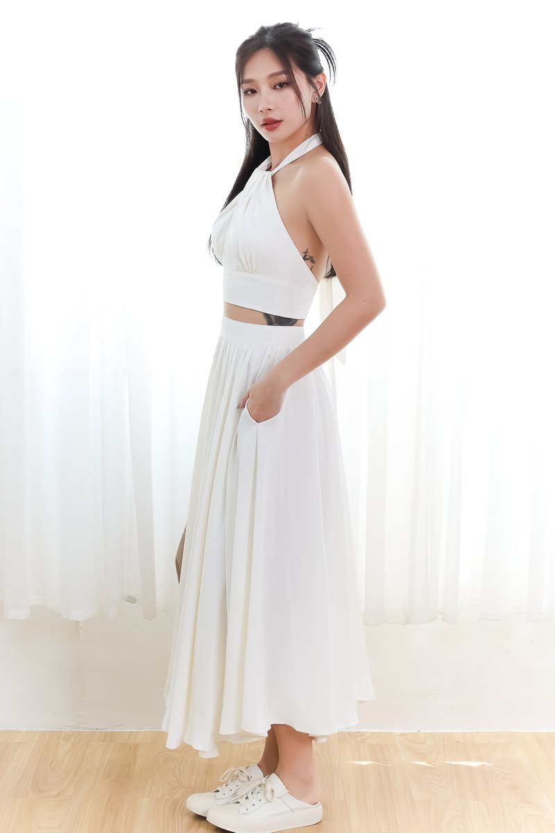 DEFECT | Heda Co-ord Maxi Skirt in White ( Petite Length ) in XL