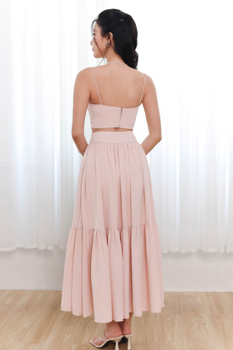 DEFECT | Tilly Tiered Maxi Petite in Blush Pink in XL