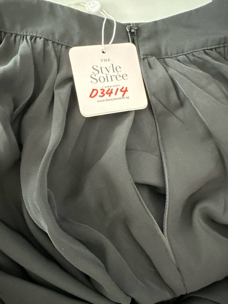 DEFECT | Heda Co-ord Maxi Skirt in Black ( Regular Length ) in S DEFECT | Heda Co-ord Maxi Skirt in Black ( Regular Length ) in S