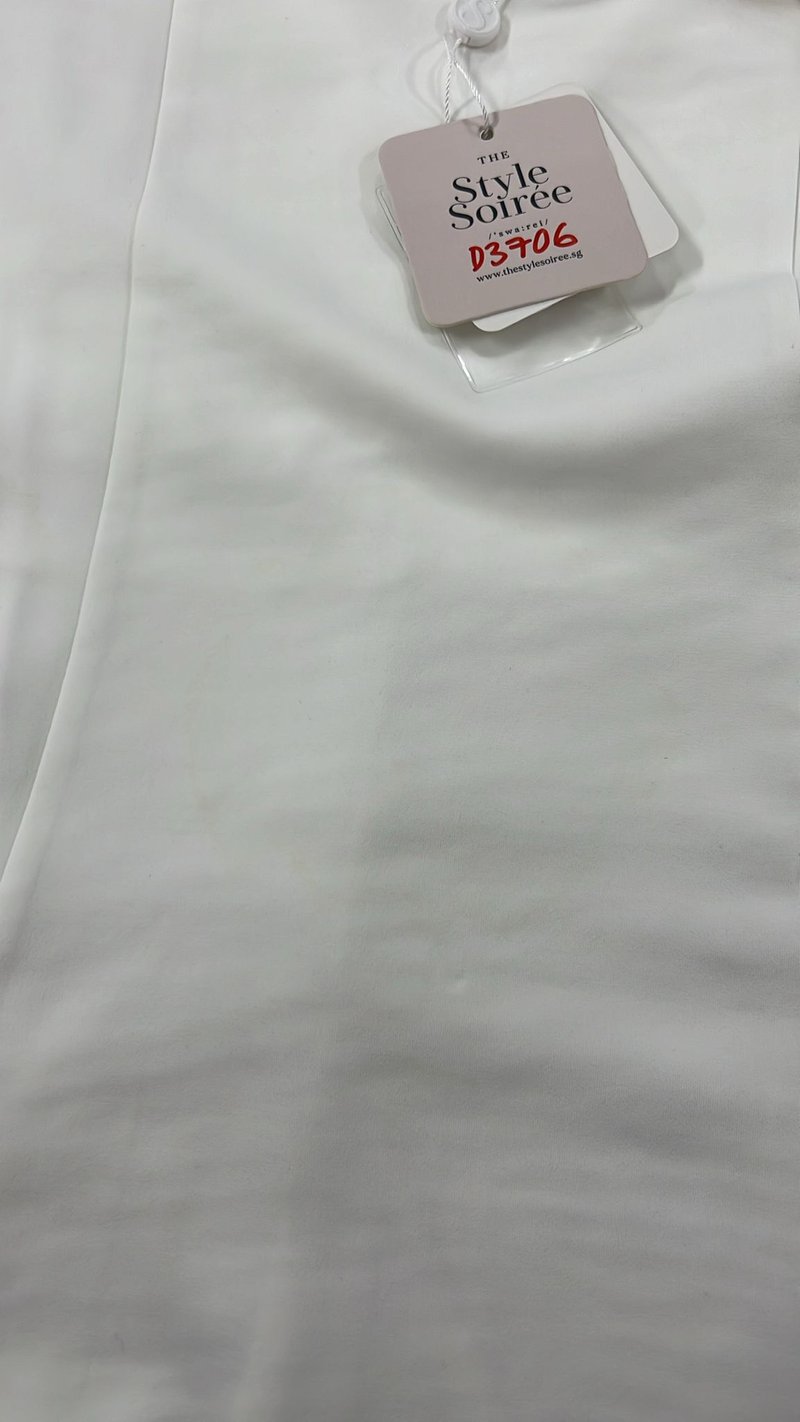 DEFECT | Marrel Mermaid Midaxi Skirt in White in XS