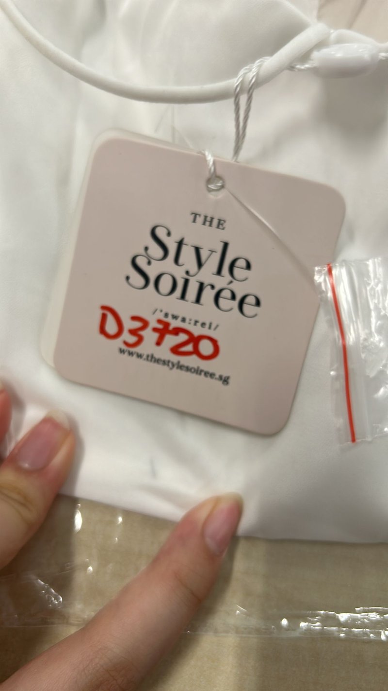 DEFECT | Tilly Tiered Top Petite V2 in White in XL DEFECT | Tilly Tiered Top Petite V2 in White in XL