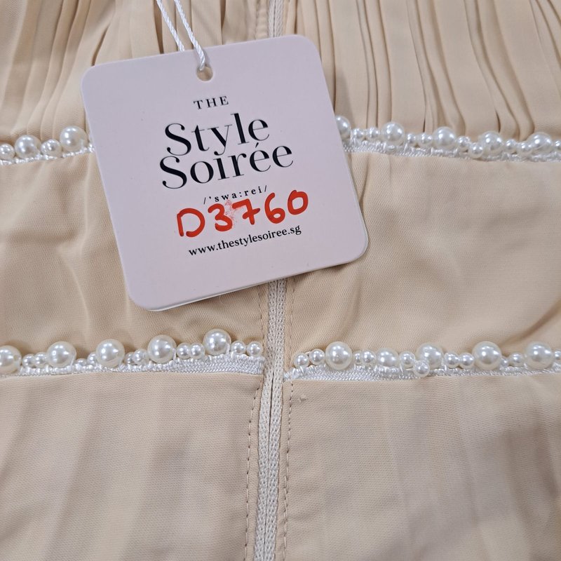 DEFECT | Perdi Pearl Pleated Jumpsuit in Light Yellow in L