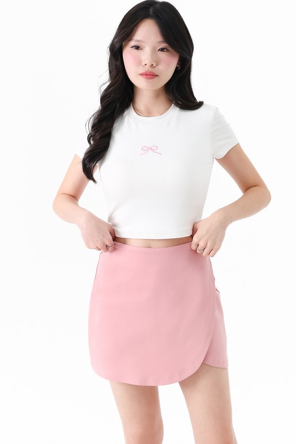 Raye Ribbon Embroidery Padded Tee in White x Cool Pink