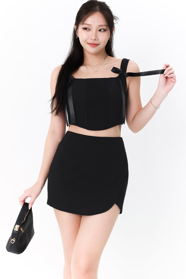 Calista Co-ord Pleated Top in Black