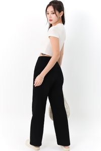 Steyra Straight Cut Denim Jeans V3 in Black