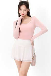 Leria Low Back Sleeve Top in Pastel Pink
