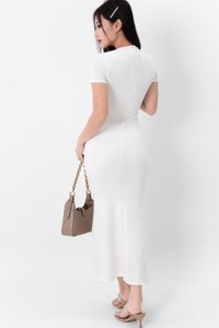 RESTOCKS | Perwin Padded Sleeved Midi in White RESTOCKS | Perwin Padded Sleeved Midi in White