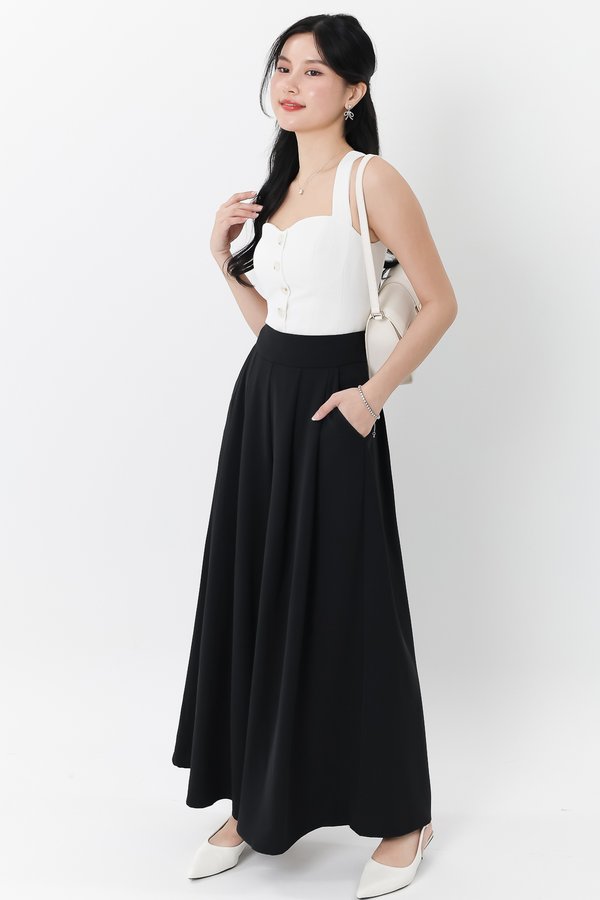 DEFECT | Fannie Flare Pleated Pants in Black ( Regular Length ) in S