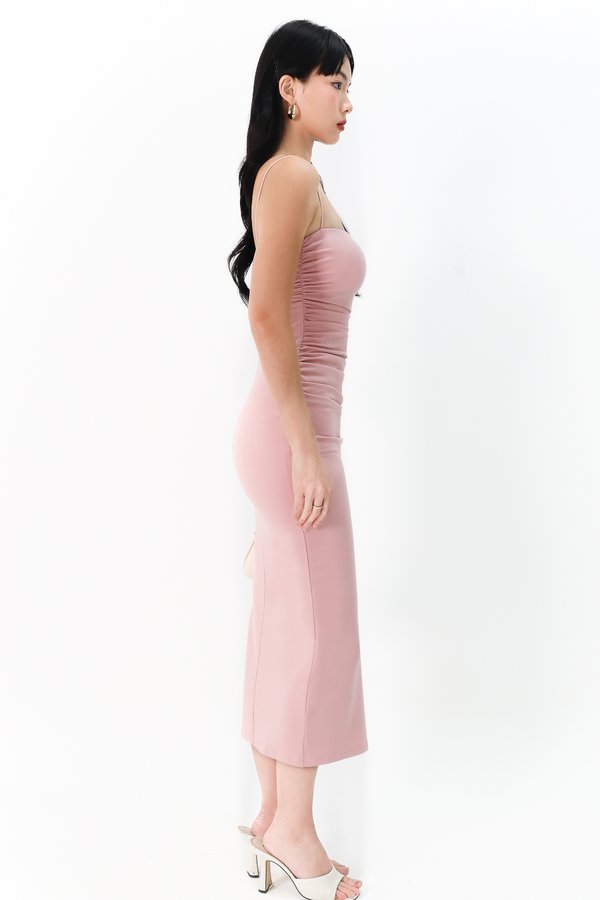 DEFECT | Petrinne Padded Ruched Midaxi V3 in Light Pink in XL