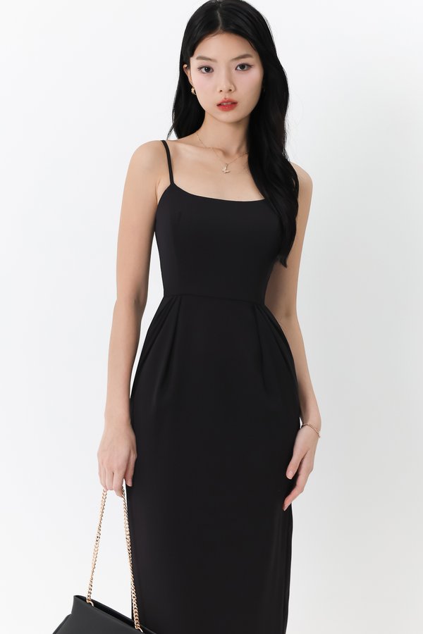 DEFECT | Prestine Pleat Midi Dress in Black in L