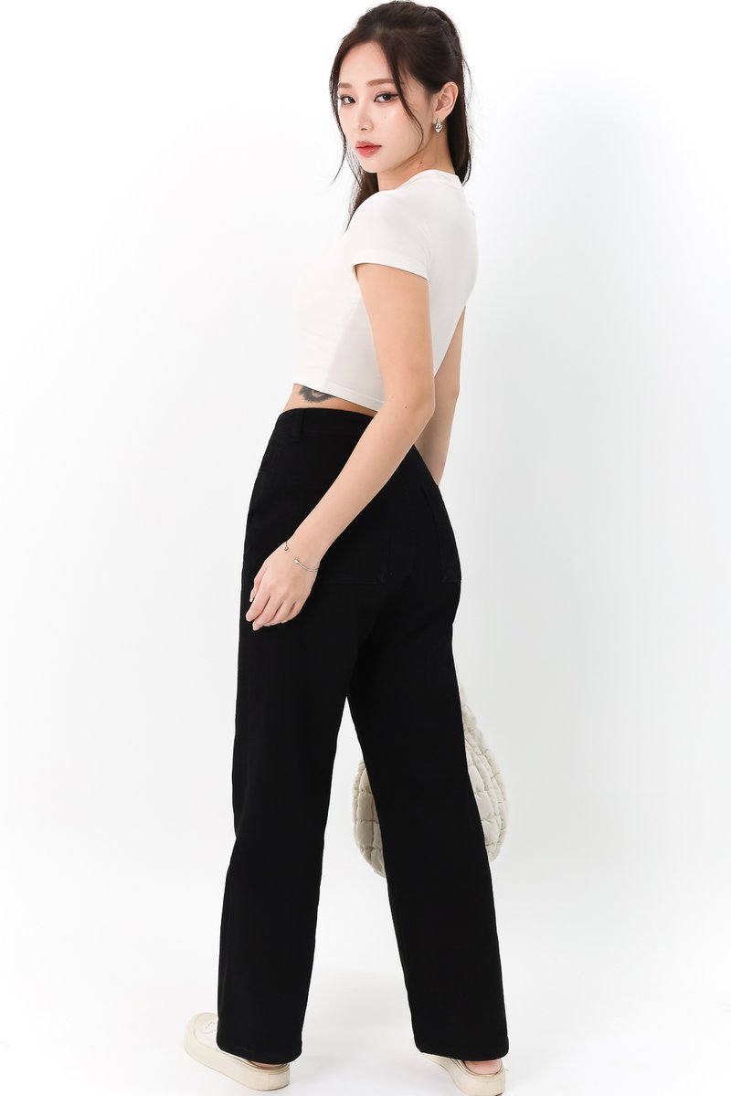 Steyra Straight Cut Denim Jeans V3 in Black