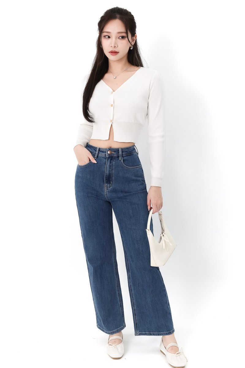 Steyra Straight Cut Denim Jeans V3 in Mid Wash