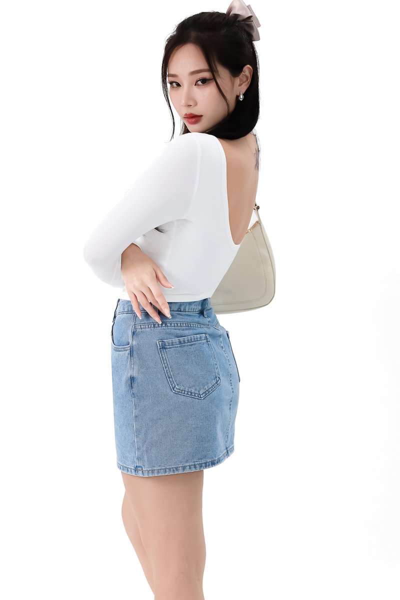 DEFECT | Leria Low Back Sleeve Top in White in XL