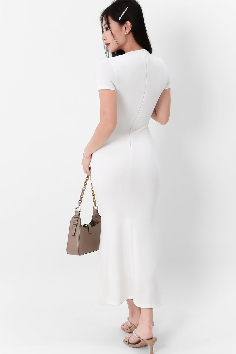 RESTOCKS | Perwin Padded Sleeved Midi in White