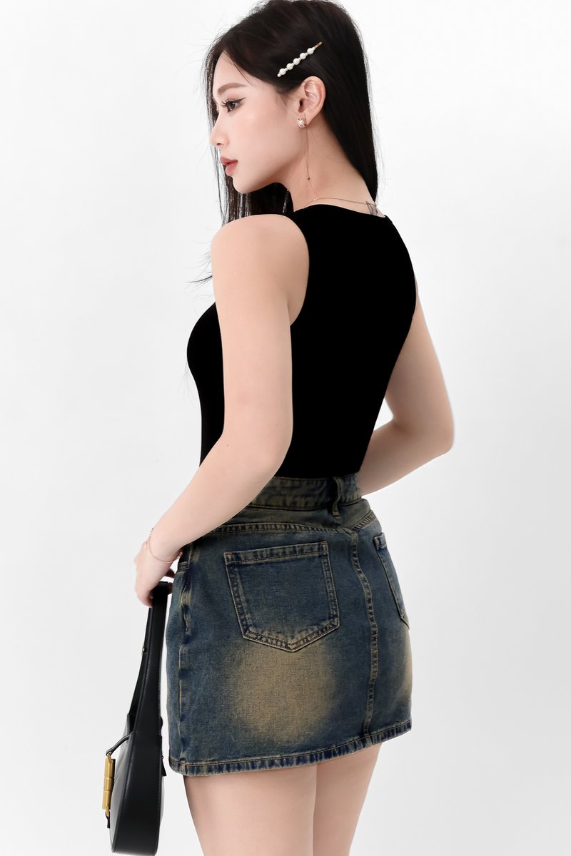 TSS Embroidery Tank in Black